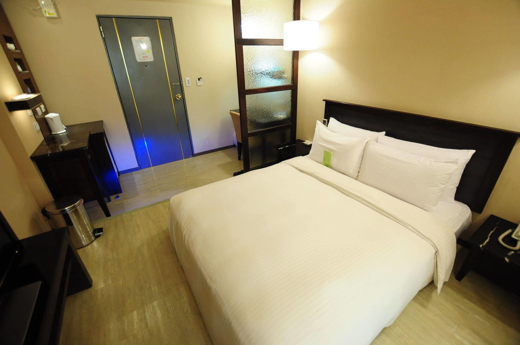 Kindness Xin Jue Jiang Hotel Cao Hùng Ngoại thất bức ảnh