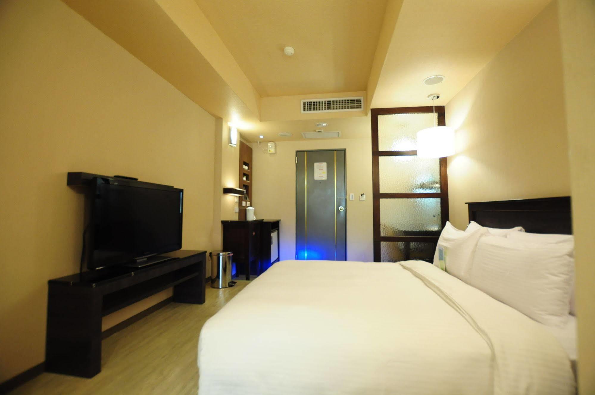 Kindness Xin Jue Jiang Hotel Cao Hùng Ngoại thất bức ảnh