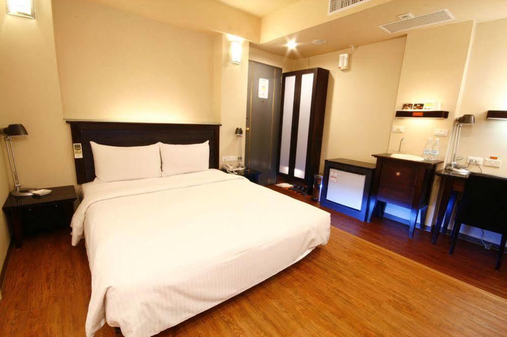 Kindness Xin Jue Jiang Hotel Cao Hùng Ngoại thất bức ảnh