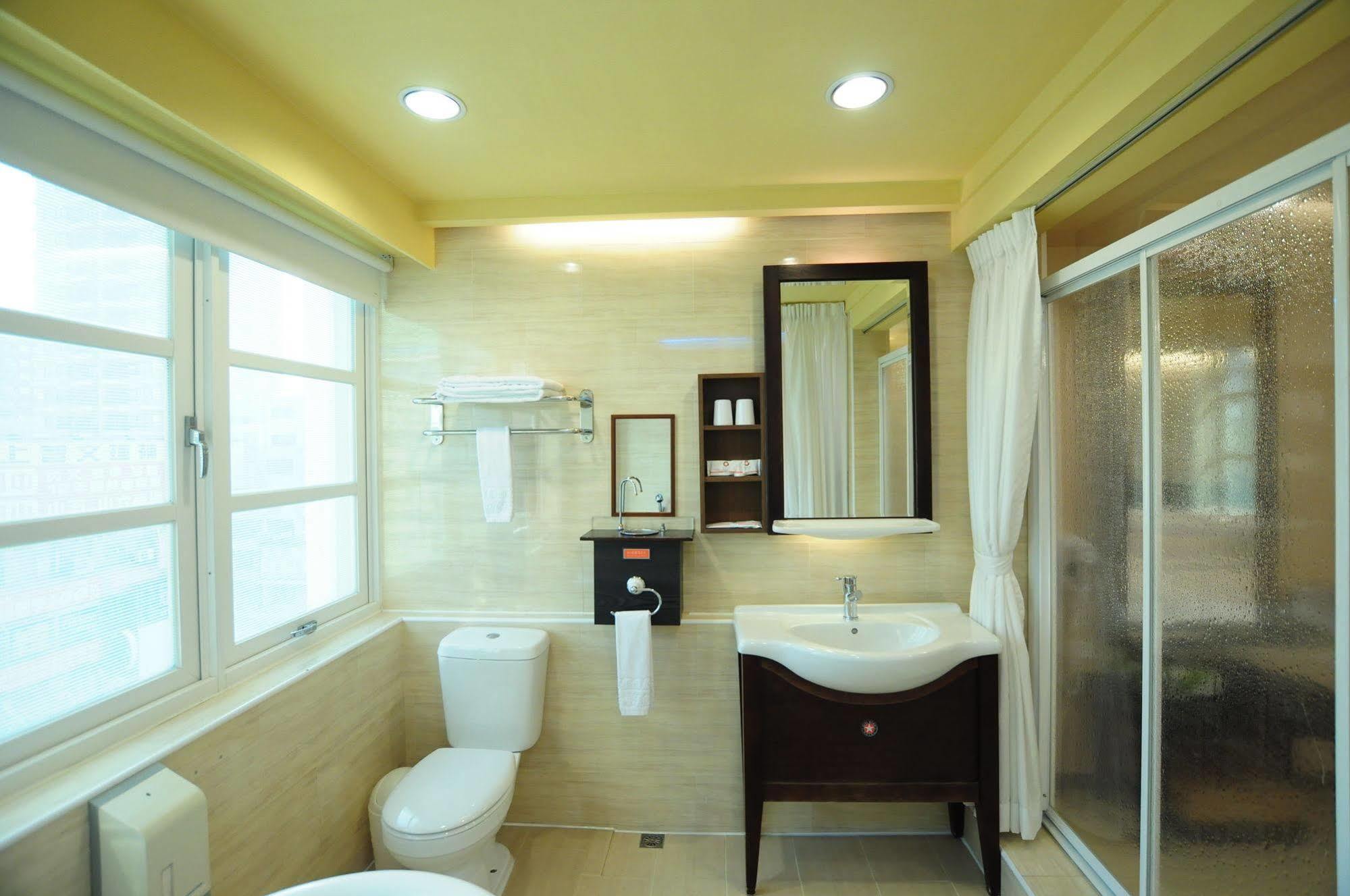 Kindness Xin Jue Jiang Hotel Cao Hùng Ngoại thất bức ảnh